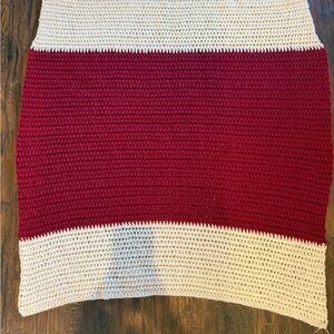 Cozy Red and Cream Knitted Throw Blanket